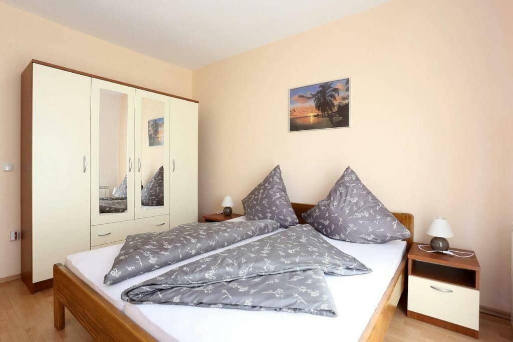 Apartmani Lili Sukošan Екстериор снимка