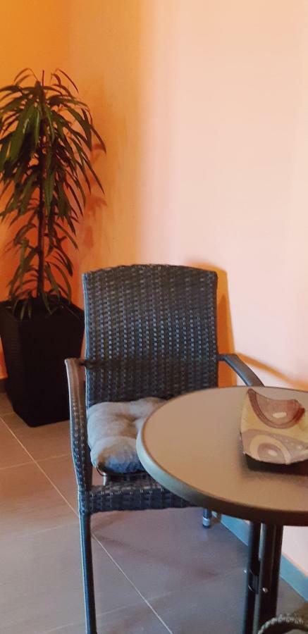 Apartmani Lili Sukošan Екстериор снимка