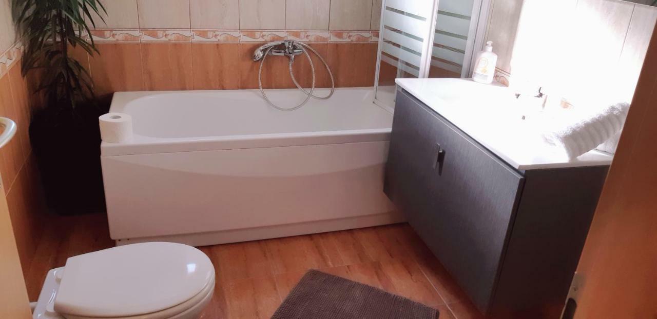 Apartmani Lili Sukošan Екстериор снимка